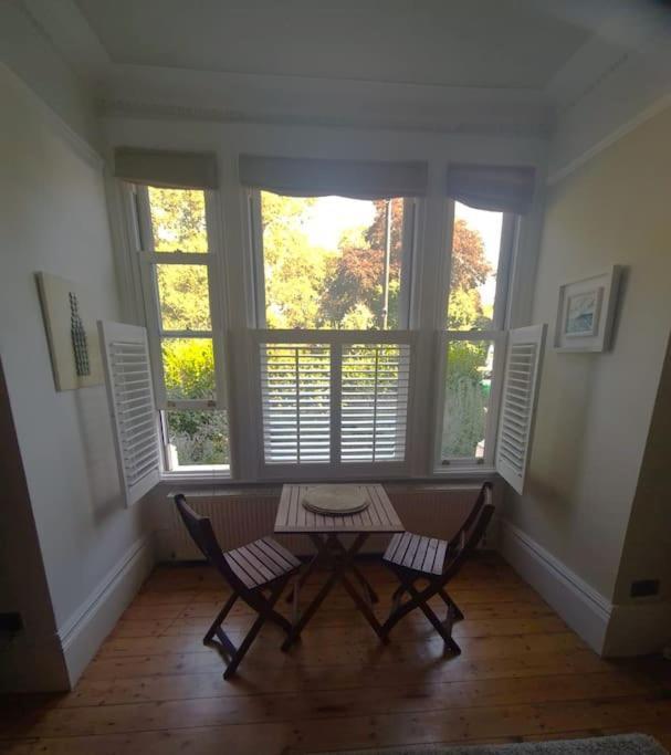 Charming Luxury 1 Bed Apartment London Exterior foto