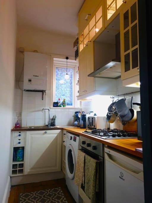 Charming Luxury 1 Bed Apartment London Exterior foto